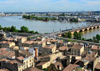 Centre Hospitalier   dans le département de la Gironde