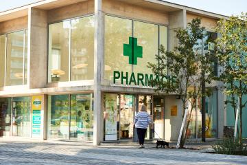 Pharmacie & Laboratoires