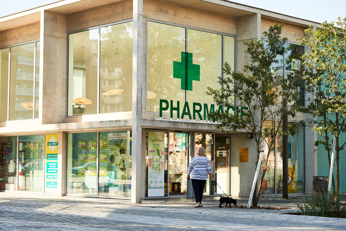 Pharmacie De L'hotel De Ville